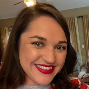 Meet your Posher, Natasha